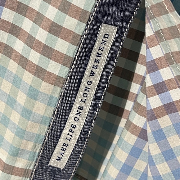 Tommy Bahama Jeans Island Crafted Men’s Button-up Shirt - Picture 4 of 7